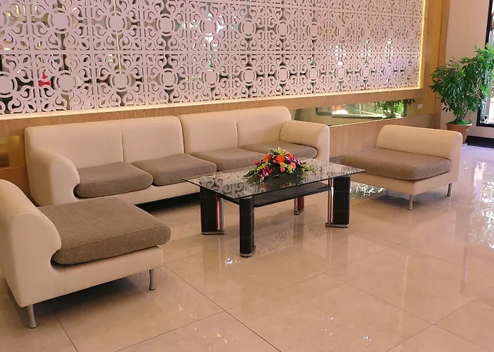 Hotel Golden 4*