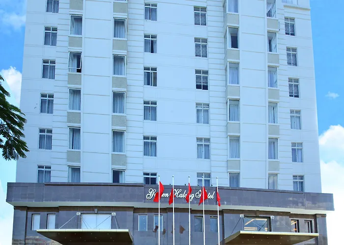 Golden Hotel