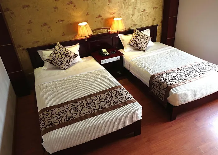 Hotel Golden Hạ Long