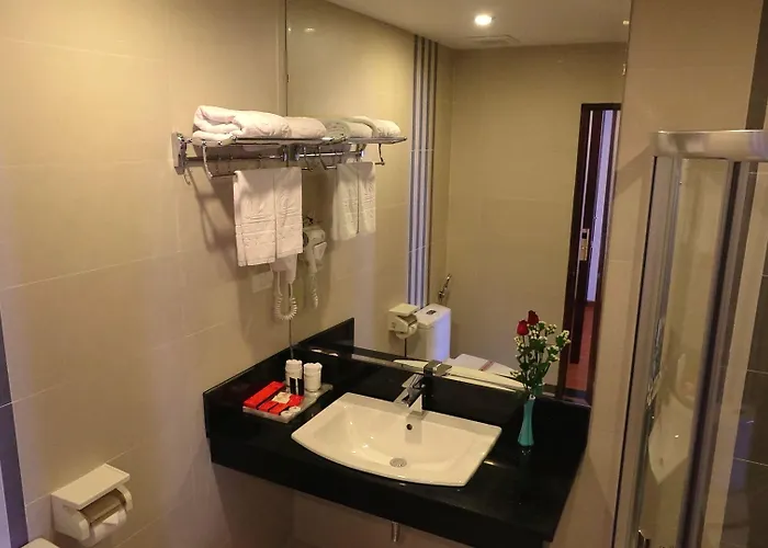 Hotel Golden 4*