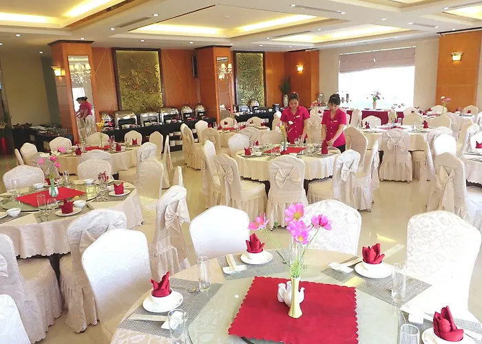 Hotel Golden 4*