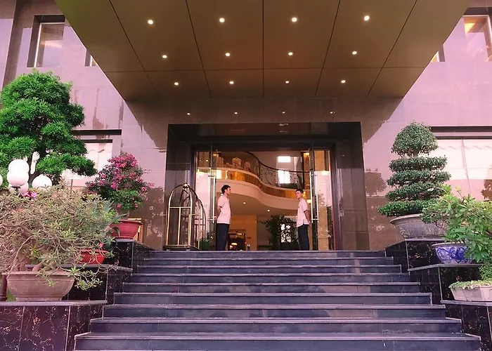 Hotel Golden Hạ Long