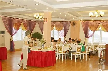Golden 4* Hạ Long