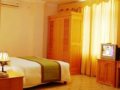 Hotel Golden 4*