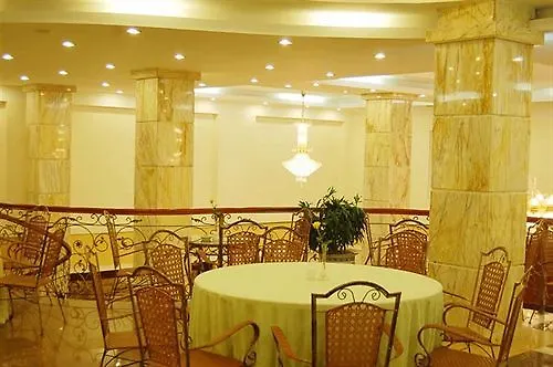 Hotel Golden 4*