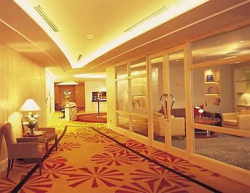 Hotel Golden Hạ Long
